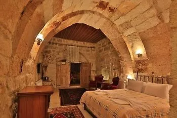 El Nazar And Cave Hotel