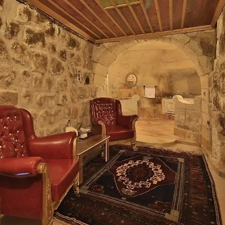 El Nazar And Cave Hotel