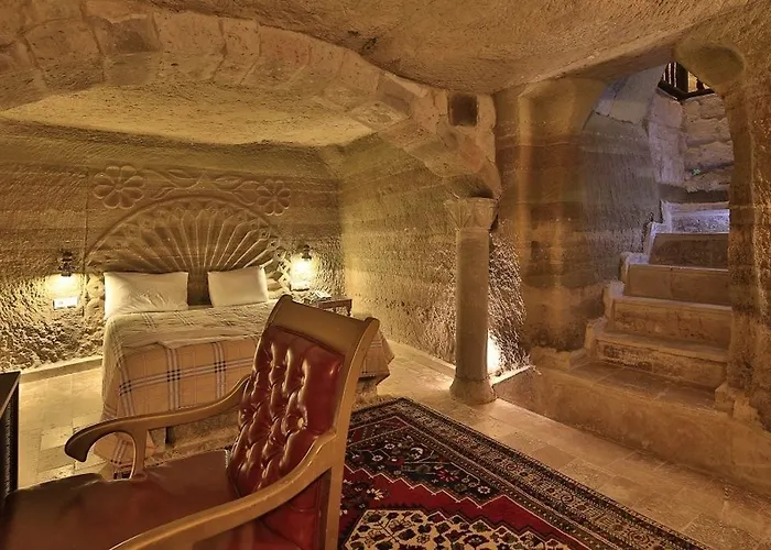 El Nazar And Cave Otel 2*