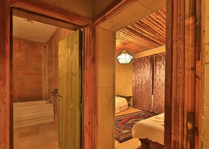 El Nazar And Cave 2*