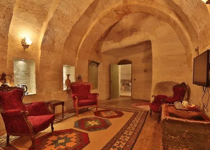 El Nazar And Cave 2*