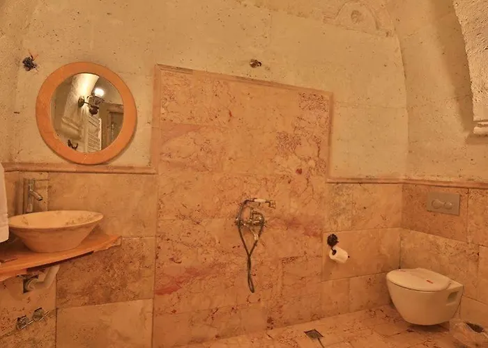 El Nazar And Cave 2*