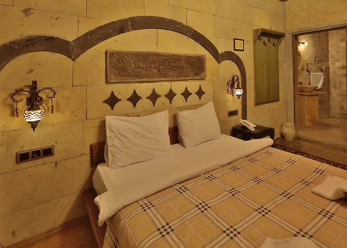 El Nazar And Cave Otel